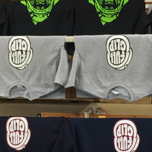 プリント後の竿干し風乾