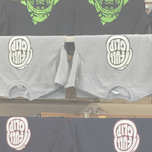 プリント後の竿干し風乾