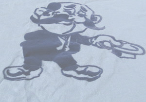 Tシャツにフロッキー